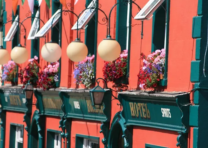 Bridge Hotel